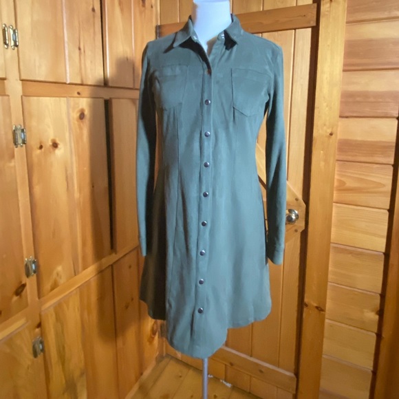 Long sleeve Olive colored 1. State Dress. Size 6. - Picture 4 of 12